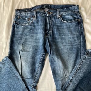 Lucky Brand 221 Original Straight Jeans
